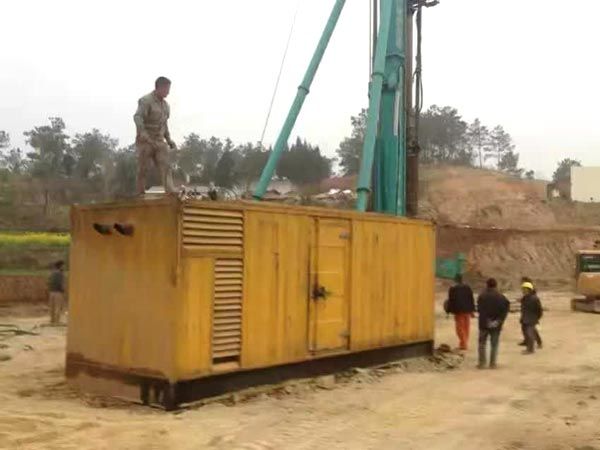 达孜如何判断水冷式机油散热器密封件是否需要更换？